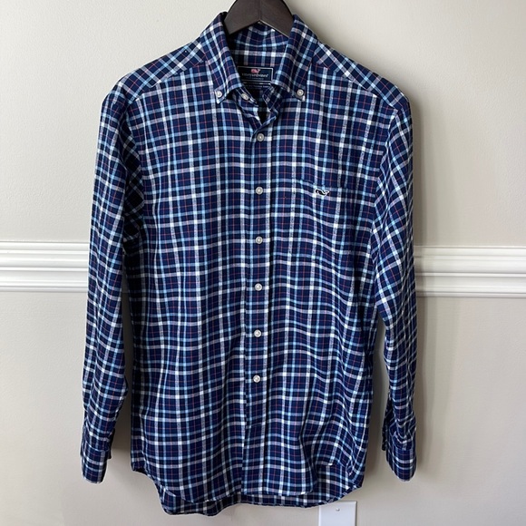 New Vineyard Vines flannel shirt - Picture 2 of 5